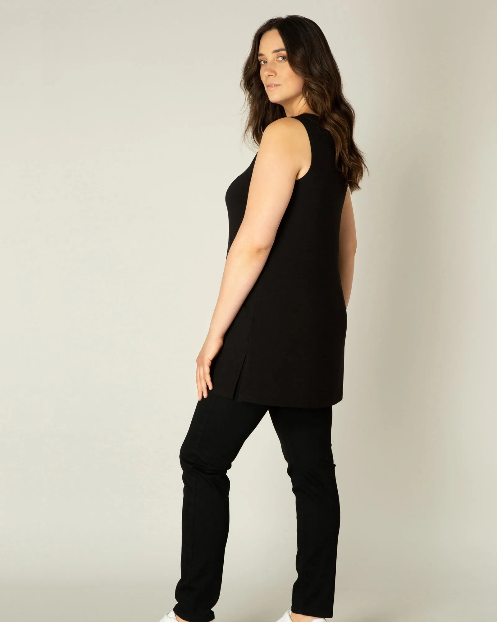 Abbigail | Black
