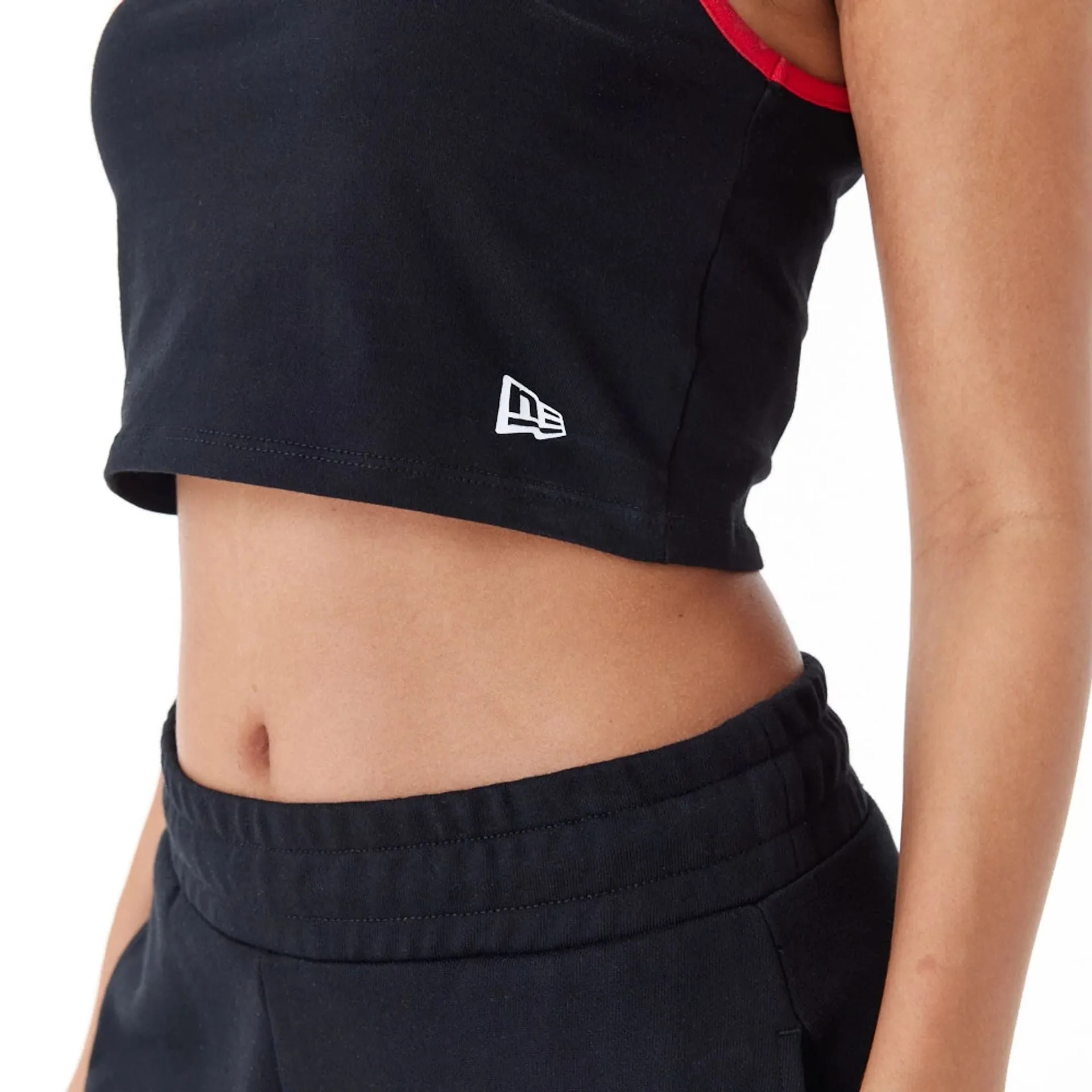 Chicago Bulls Womens Womens NBA Team Wordmark Black Crop Tank Top