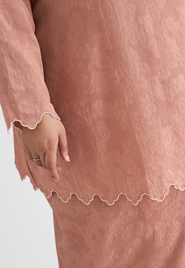 Elmiya Oriental Pre-Raya Embroidery Kurung Set