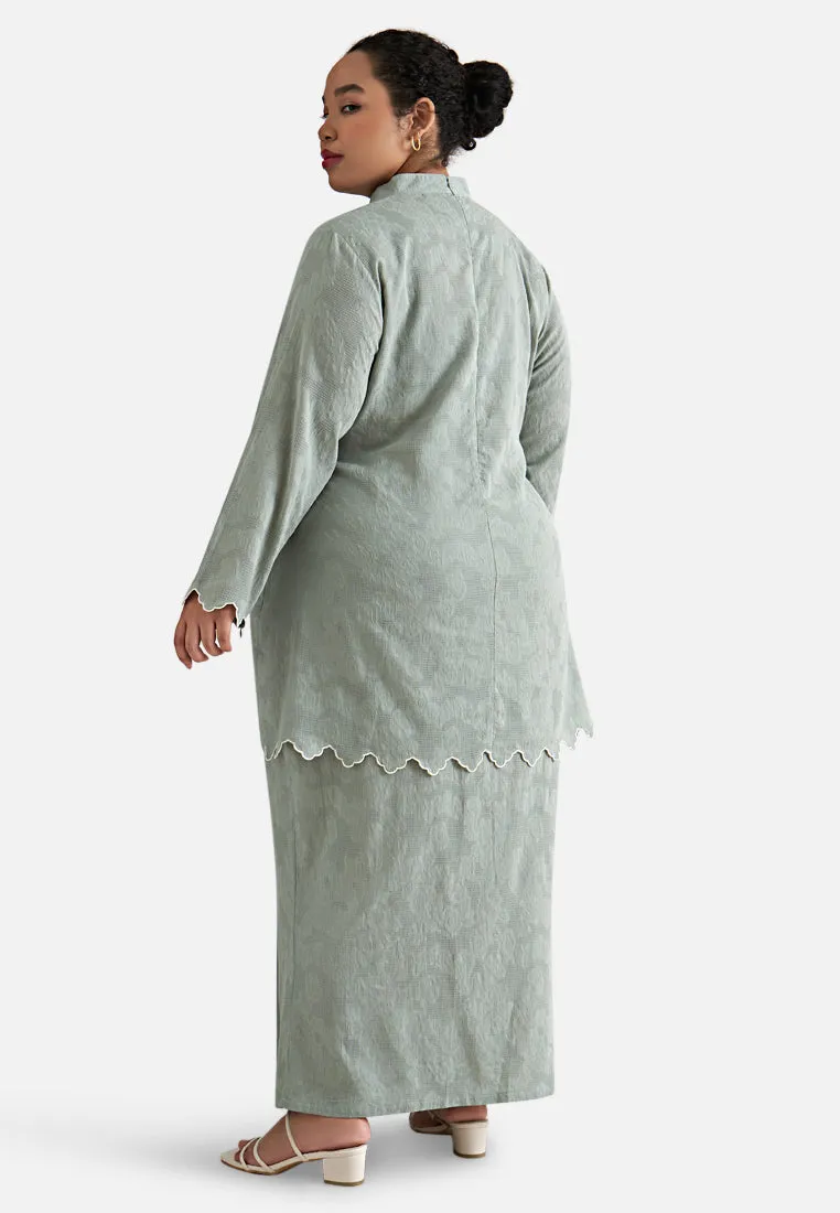Elmiya Oriental Pre-Raya Embroidery Kurung Set