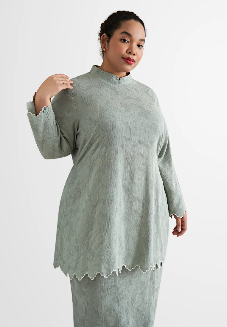 Elmiya Oriental Pre-Raya Embroidery Kurung Set