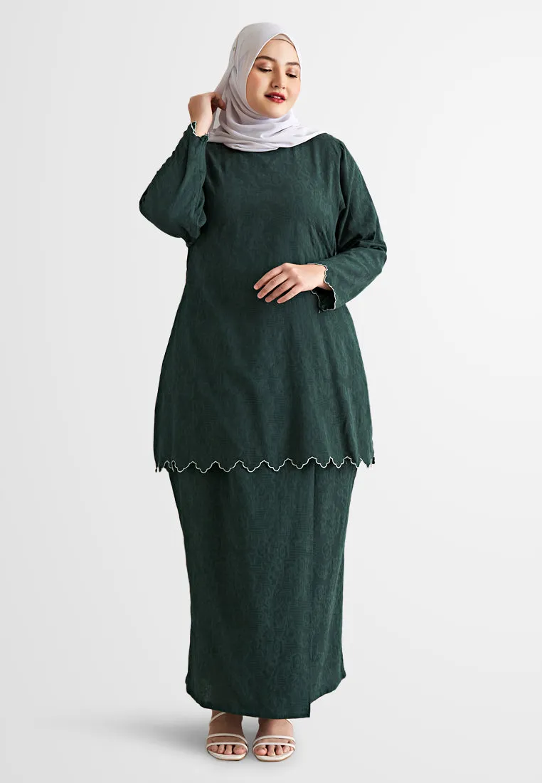 Elmiya Oriental Pre-Raya Embroidery Kurung Set