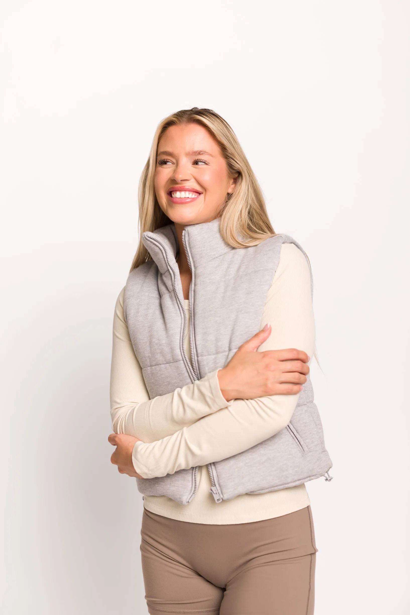 Greer Puffer Vest with Zipper in Heather Grey