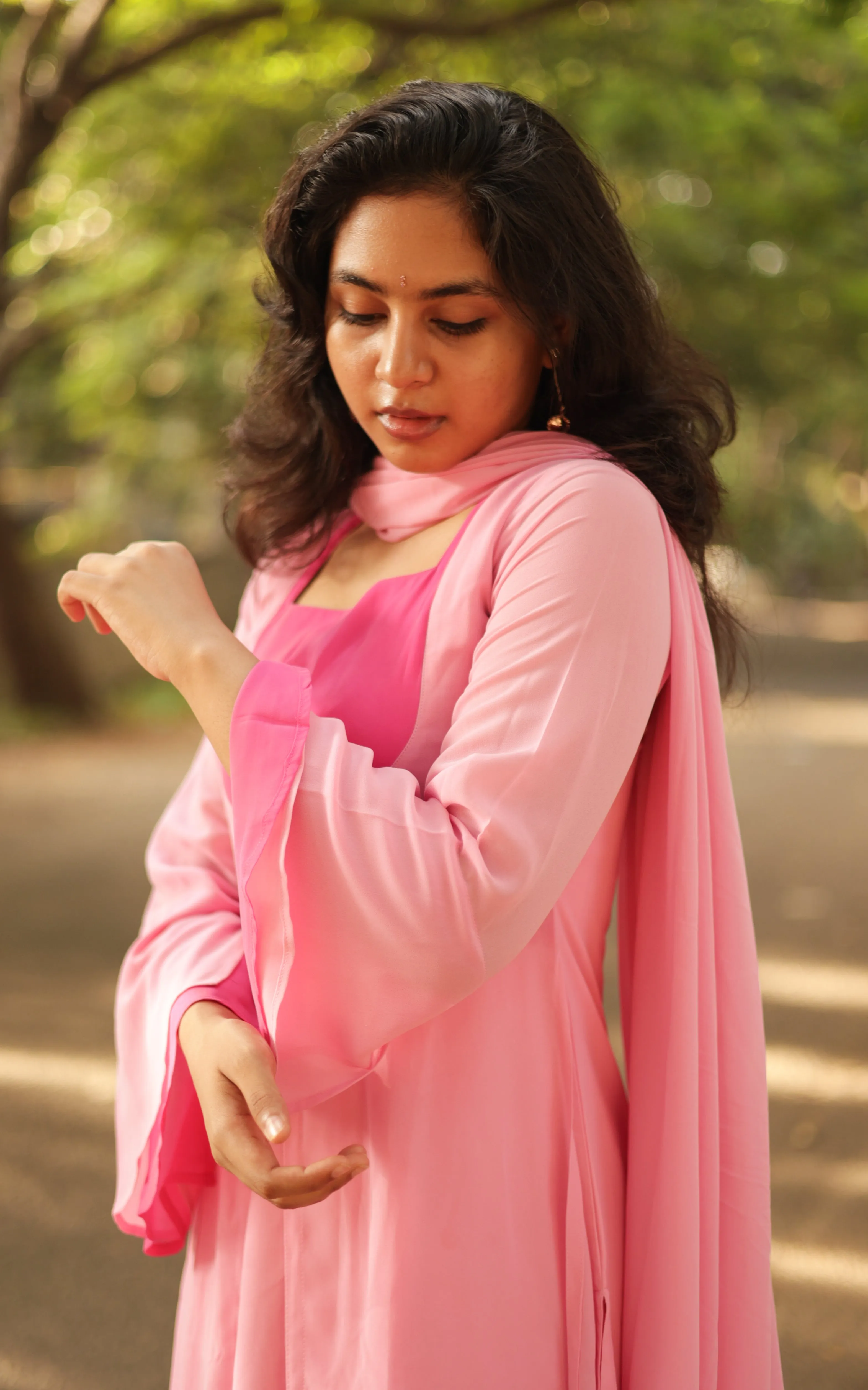 Munbe Vaa Pink (Kurti Dupatta) (DELIVERY TIME: 20-30 DAYS) Kindly Check The Product Description.