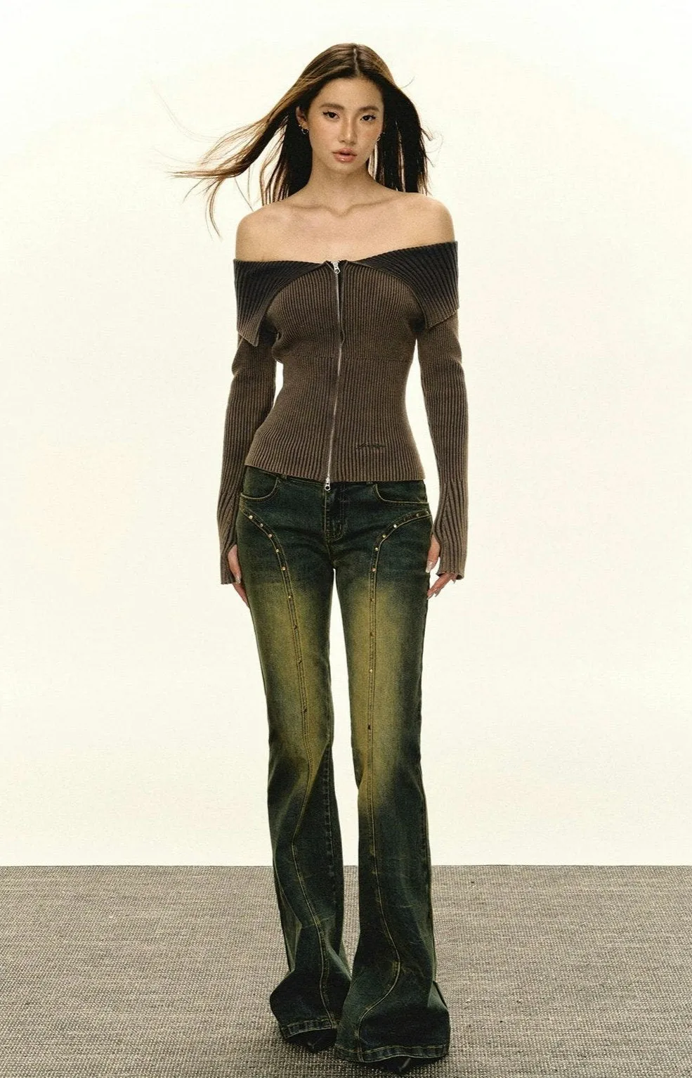 Off-Shoulder Ribbed Gradient Knit Zip-up Sweater