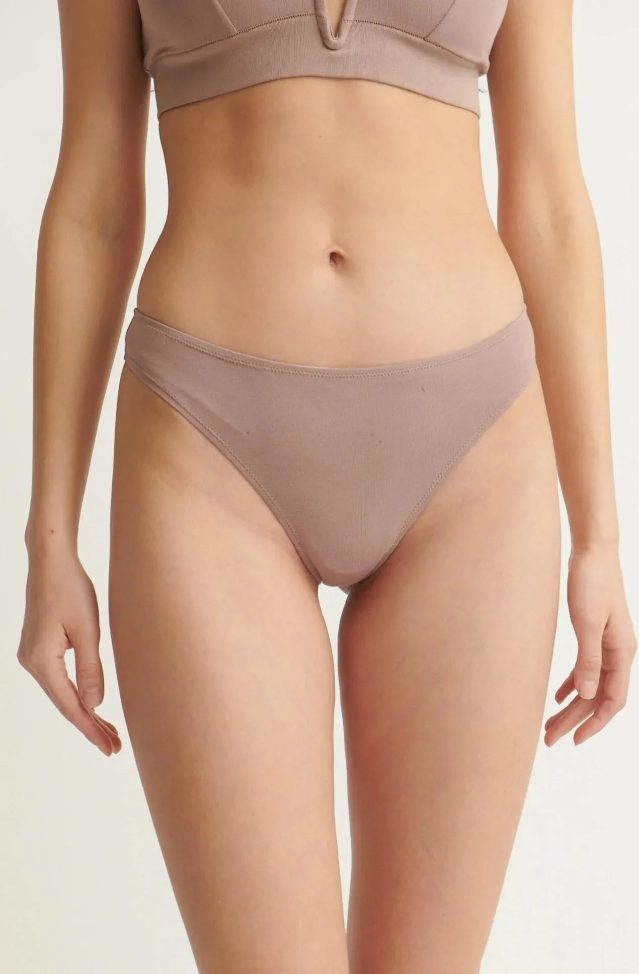 Skin Genny Thong - Fawn