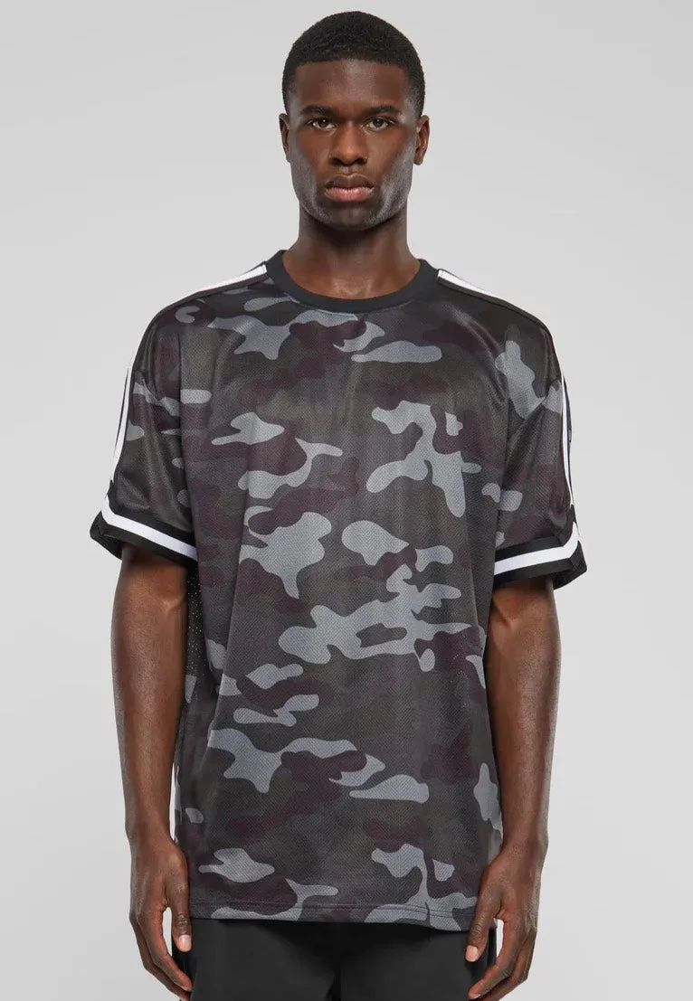 Urban Classics - Oversized Mesh Darkcamo - T-Shirt
